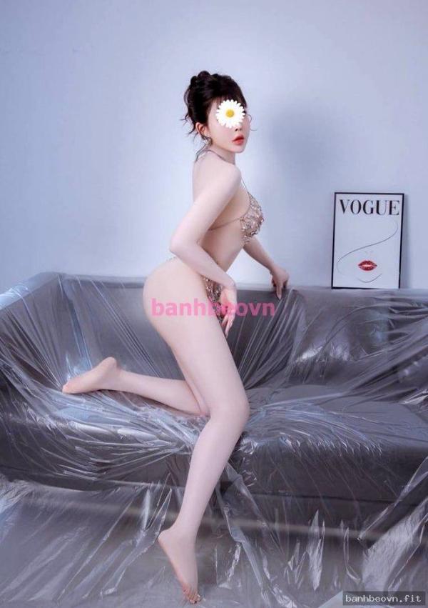 Nhã Uyên (24 tuổi) · 500k, 1m62 – Long Biên, Hà Nội – ảnh 3