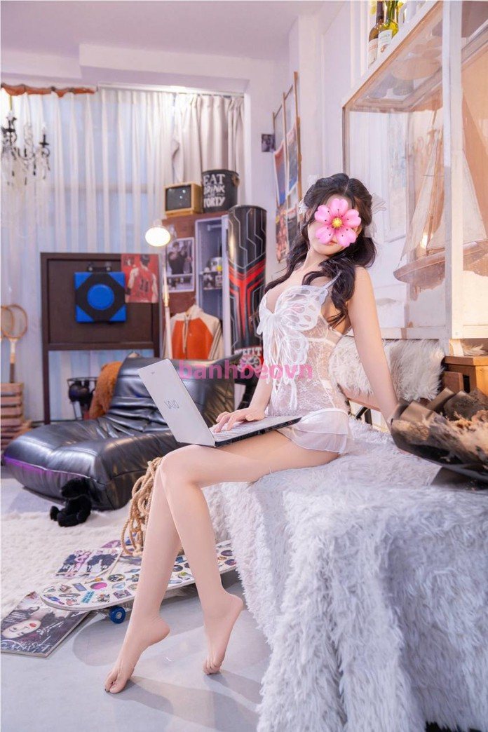 Vy Anh (21 tuổi) · 700k, 1m62 – Quận 10, Sài Gòn – ảnh 4