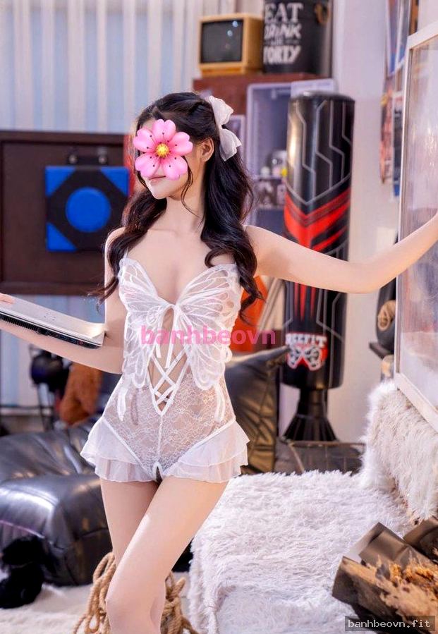 Vy Anh – gái gọi Quận 10