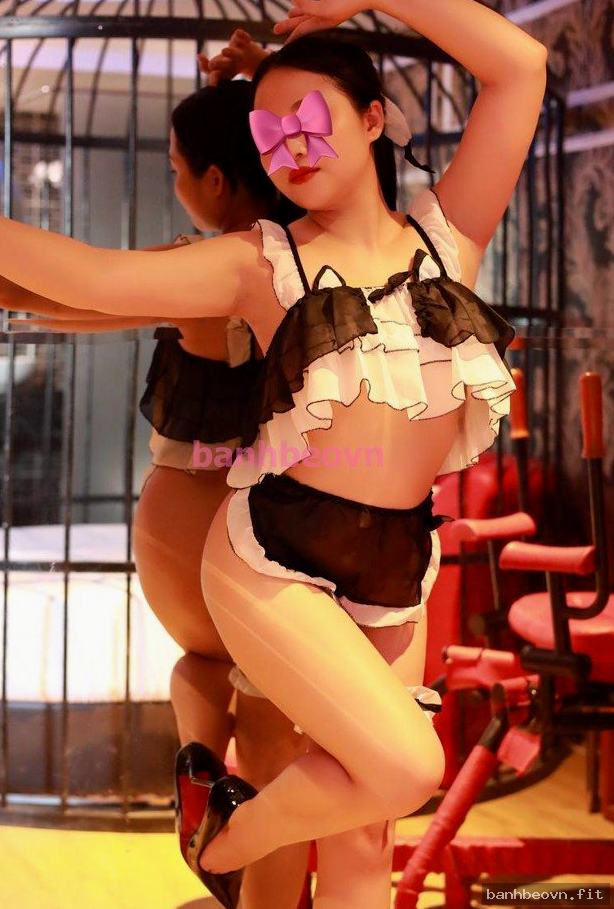 Khánh Linh – gái gọi Tây Hồ