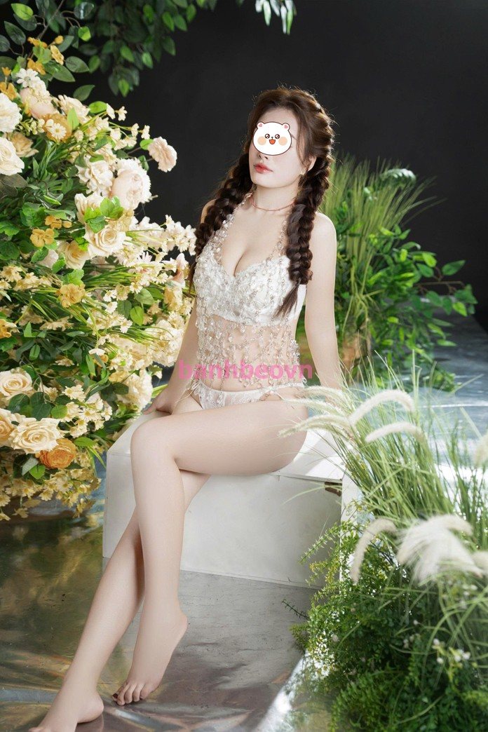 Rất Biết – gái gọi Tân Bình