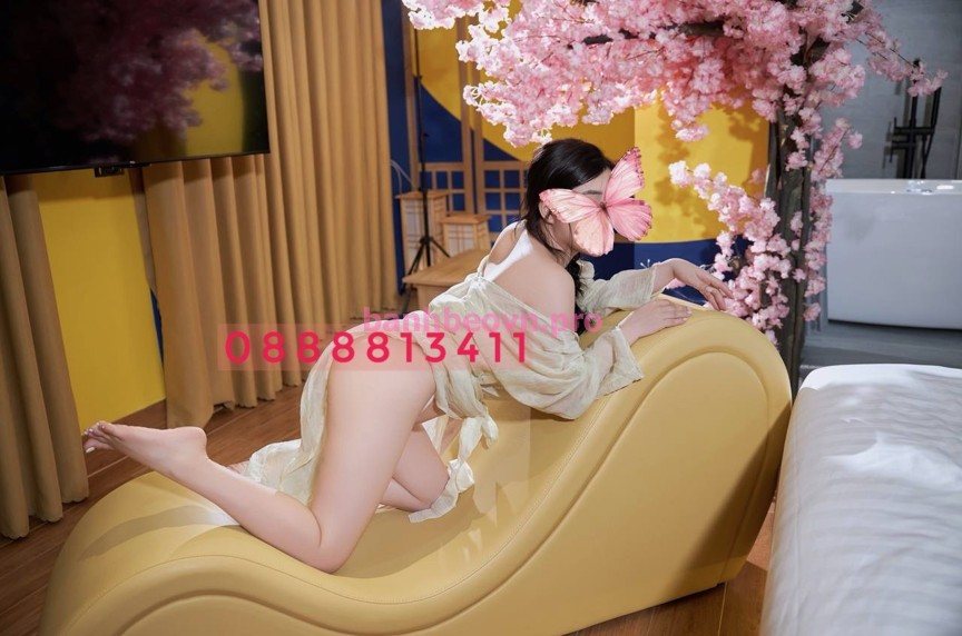 Maximum Chân Ái (22 tuổi) · 600k, 1m60 – Nha Trang, Khánh Hòa – ảnh 3