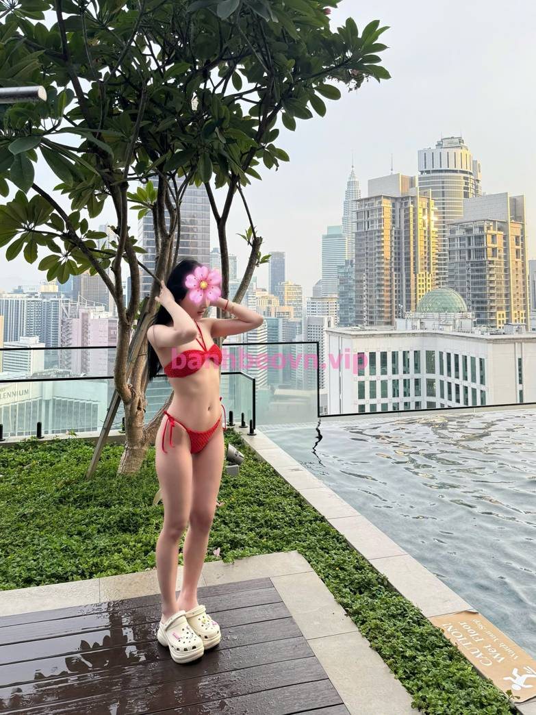 Linh Linh (23 tuổi) · 1tr, 1m63 – Quận 10, Sài Gòn – ảnh 14