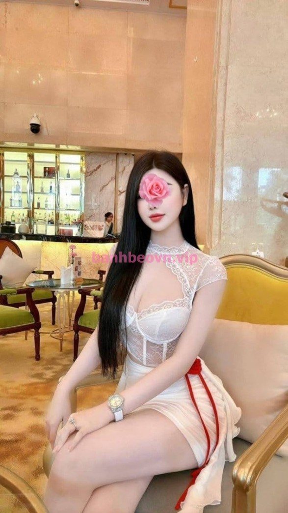 Trâm Anh (21 tuổi) · 400k, 1m65 – Quận 2, Sài Gòn – ảnh 3