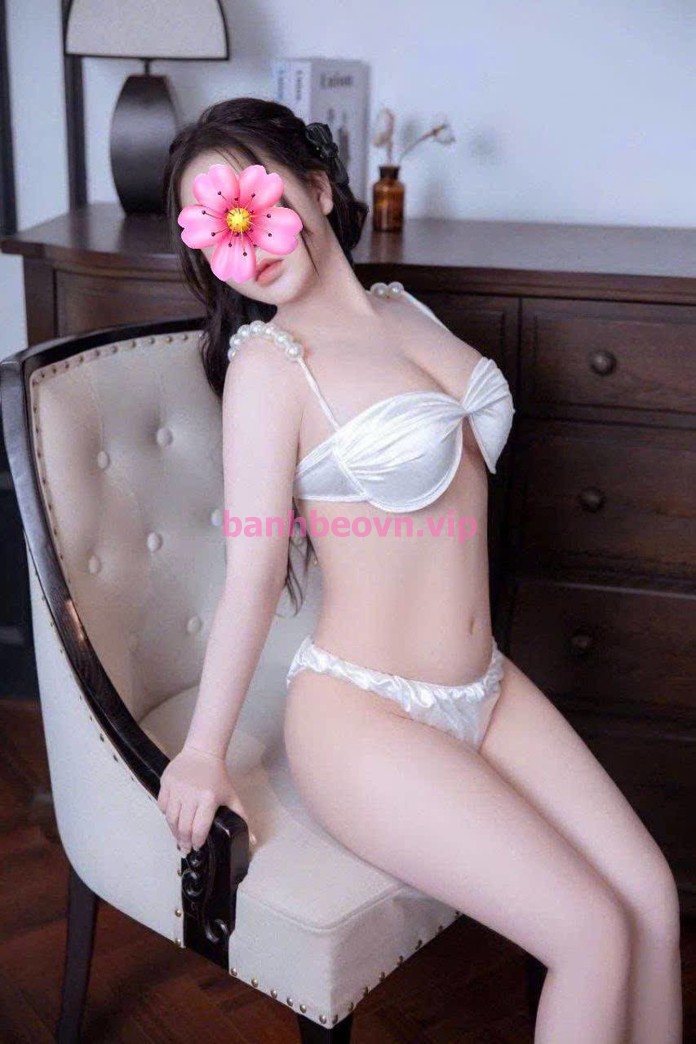 Hồng Ngọc (28 tuổi) · 300k, 1m60 – Long Biên, Hà Nội – ảnh 2